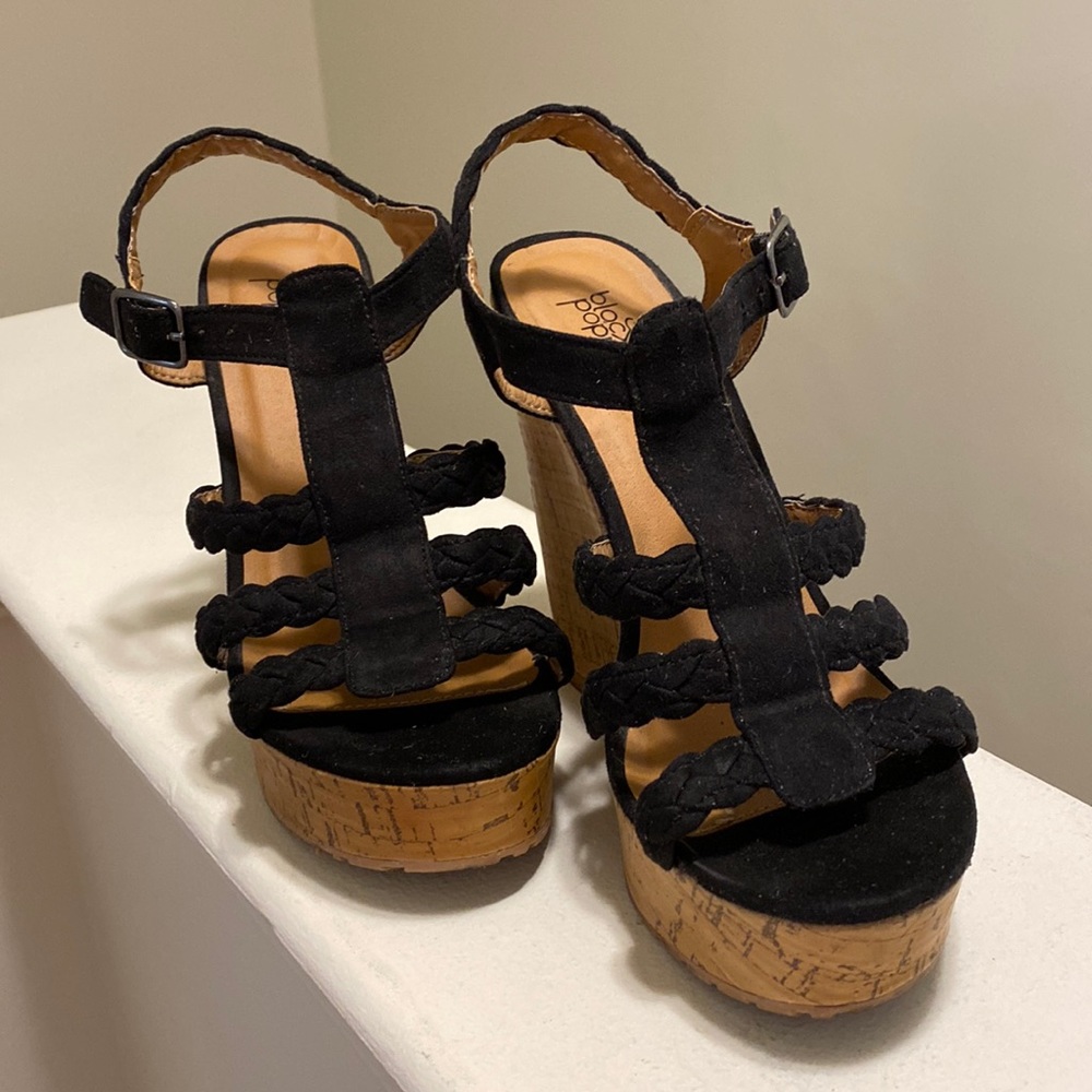 Shi by Journeys Wedges